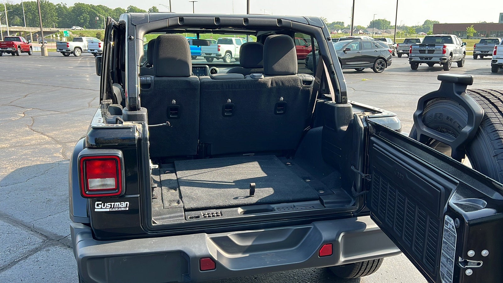 2019 Jeep Wrangler Unlimited Sahara 4x4