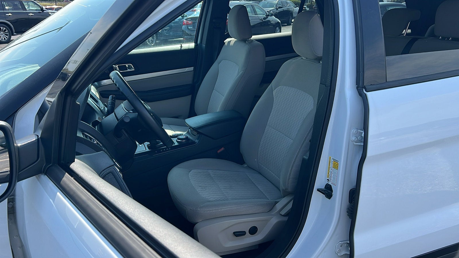 2019 Ford Explorer Base