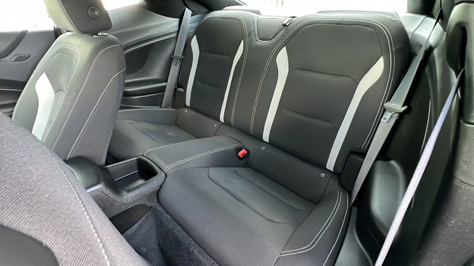 2022 Chevrolet Camaro 1LT