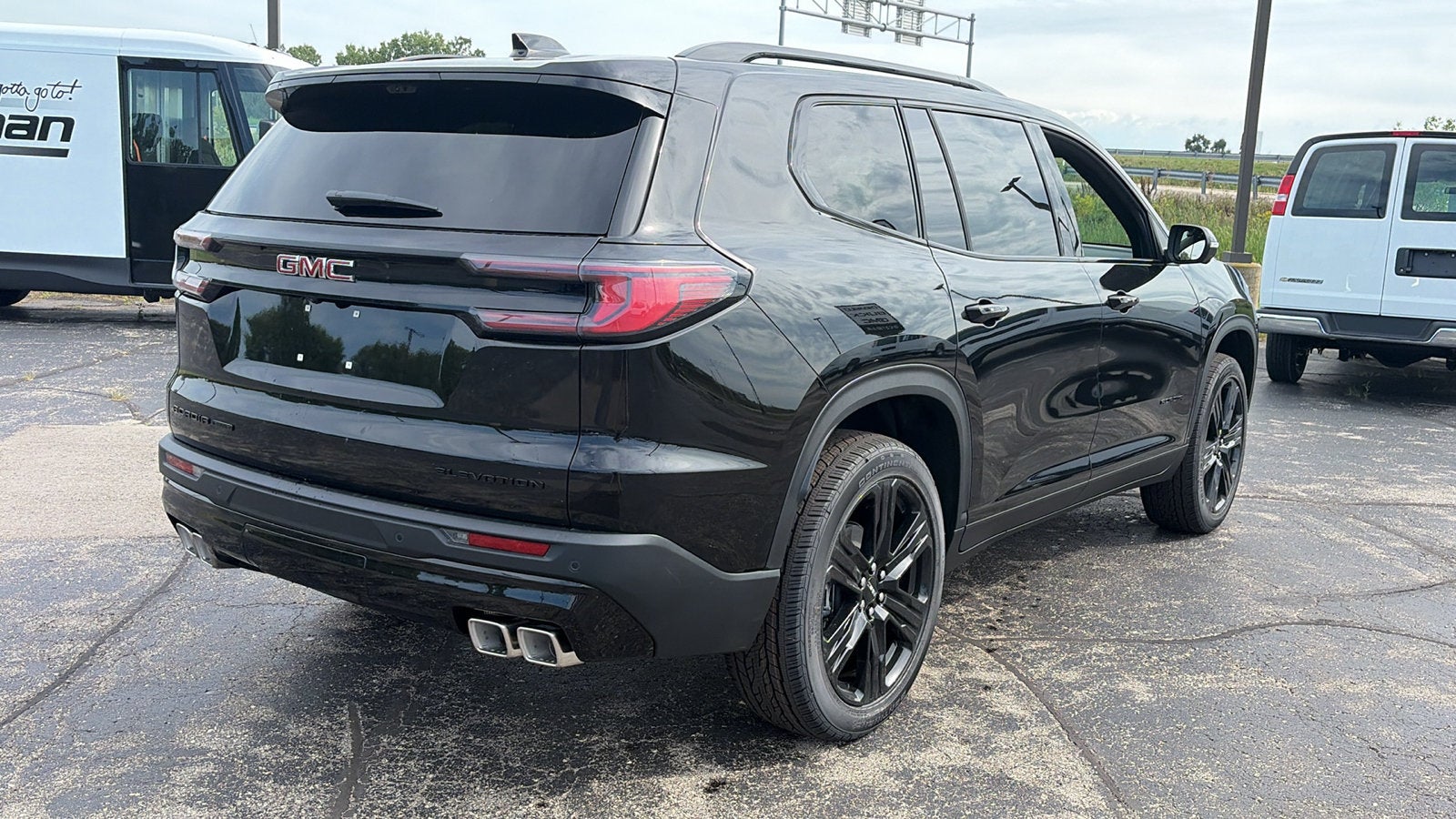 2027 GMC Acadia Elevation