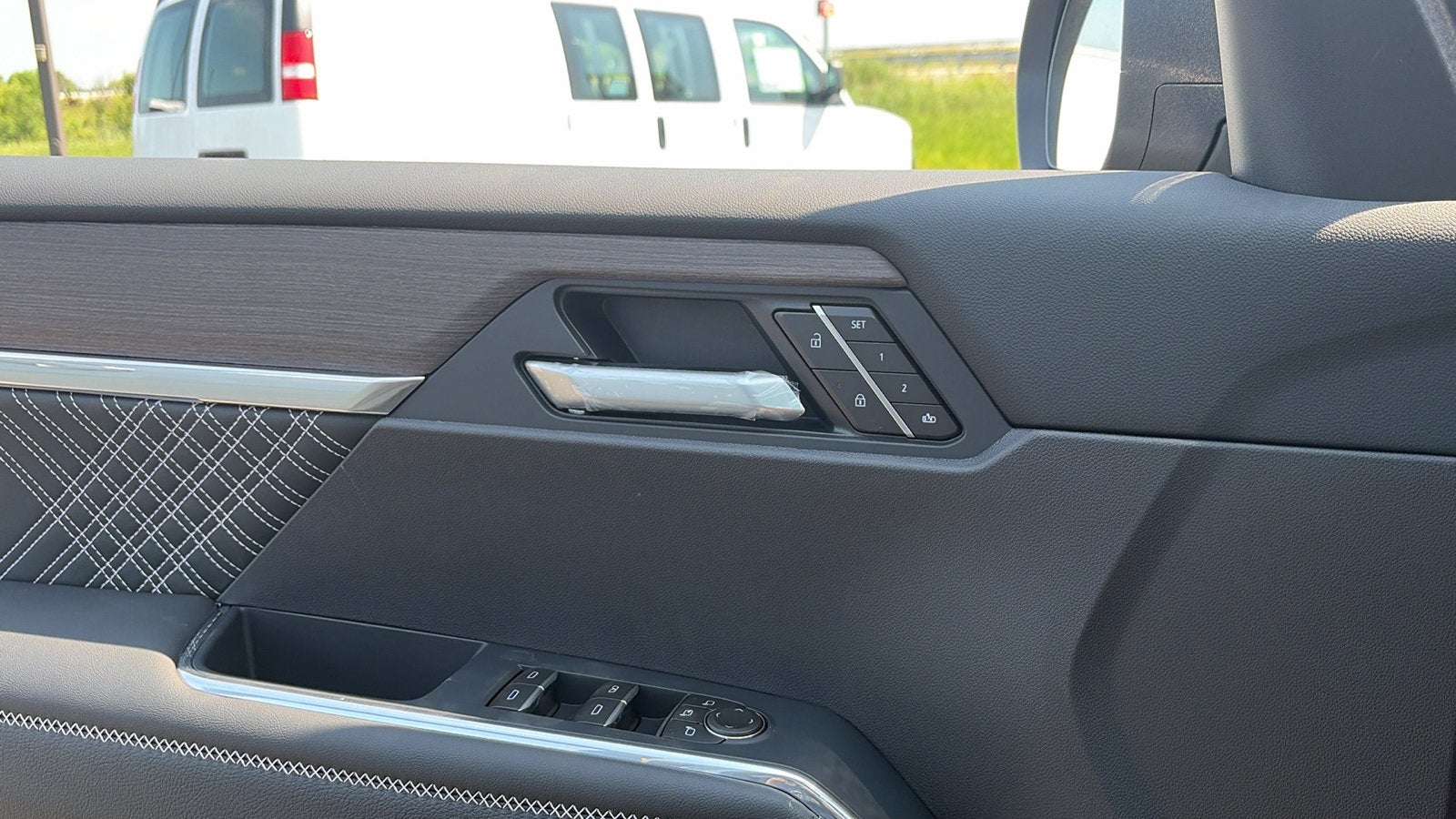 2027 GMC Acadia Denali