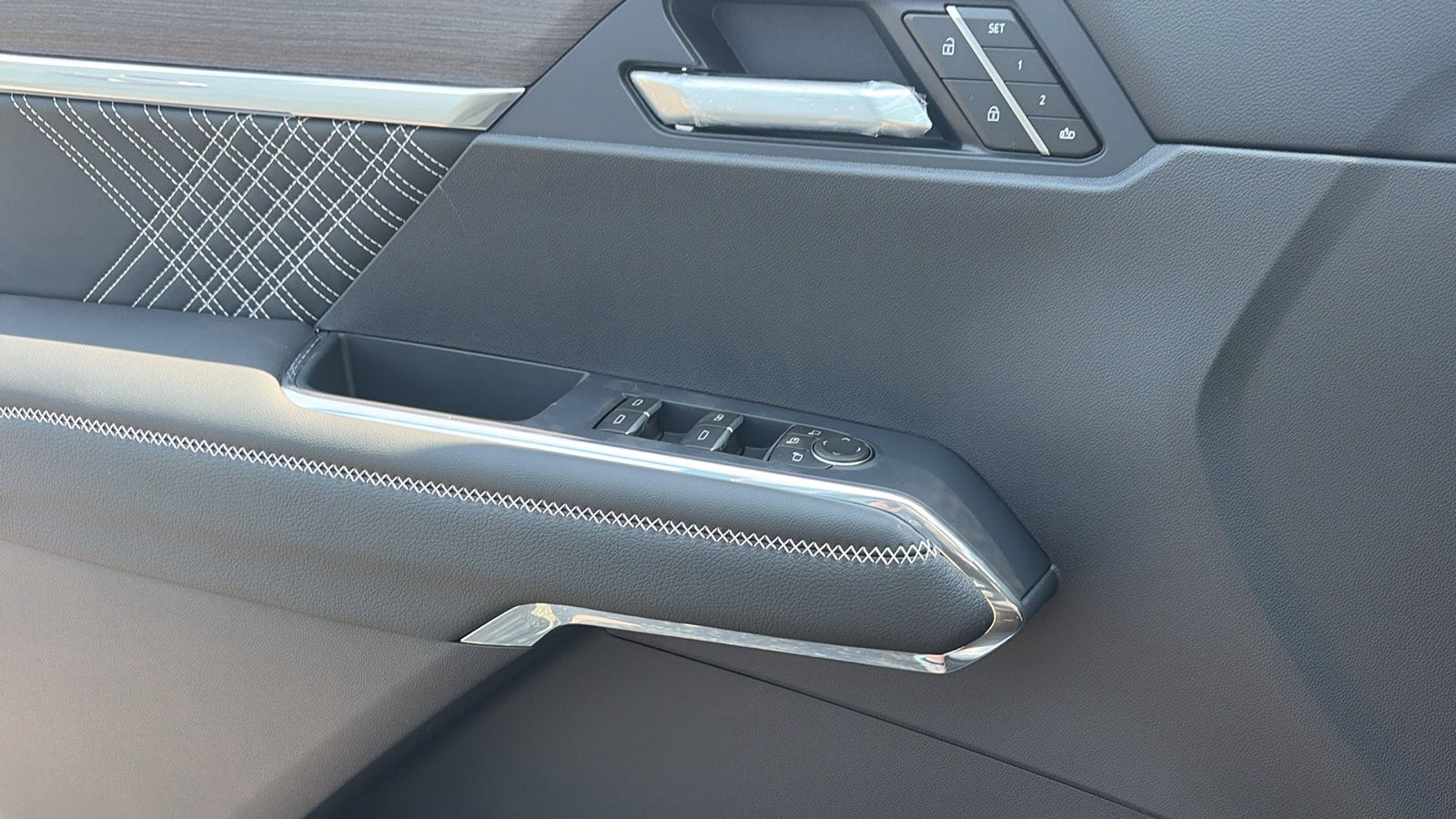 2027 GMC Acadia Denali
