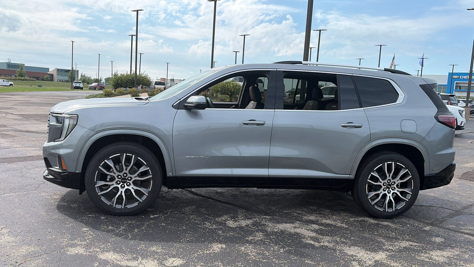 2027 GMC Acadia Denali Ultimate