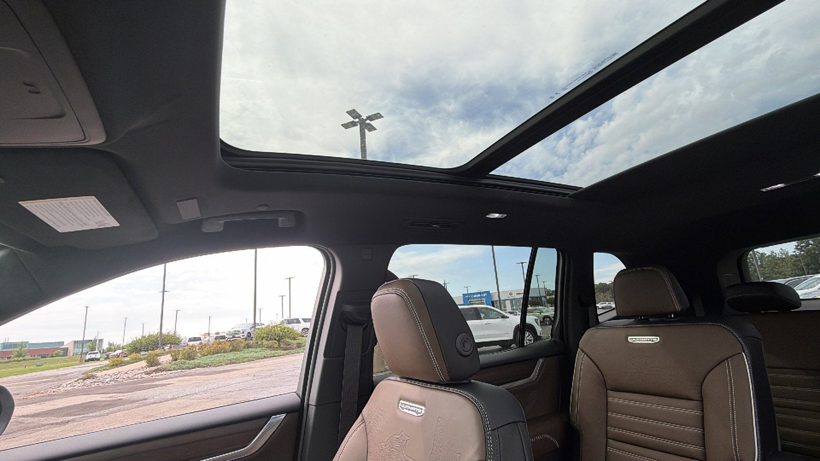 2027 GMC Acadia Denali Ultimate