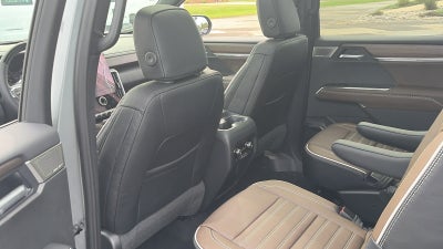 2027 GMC Acadia Denali Ultimate