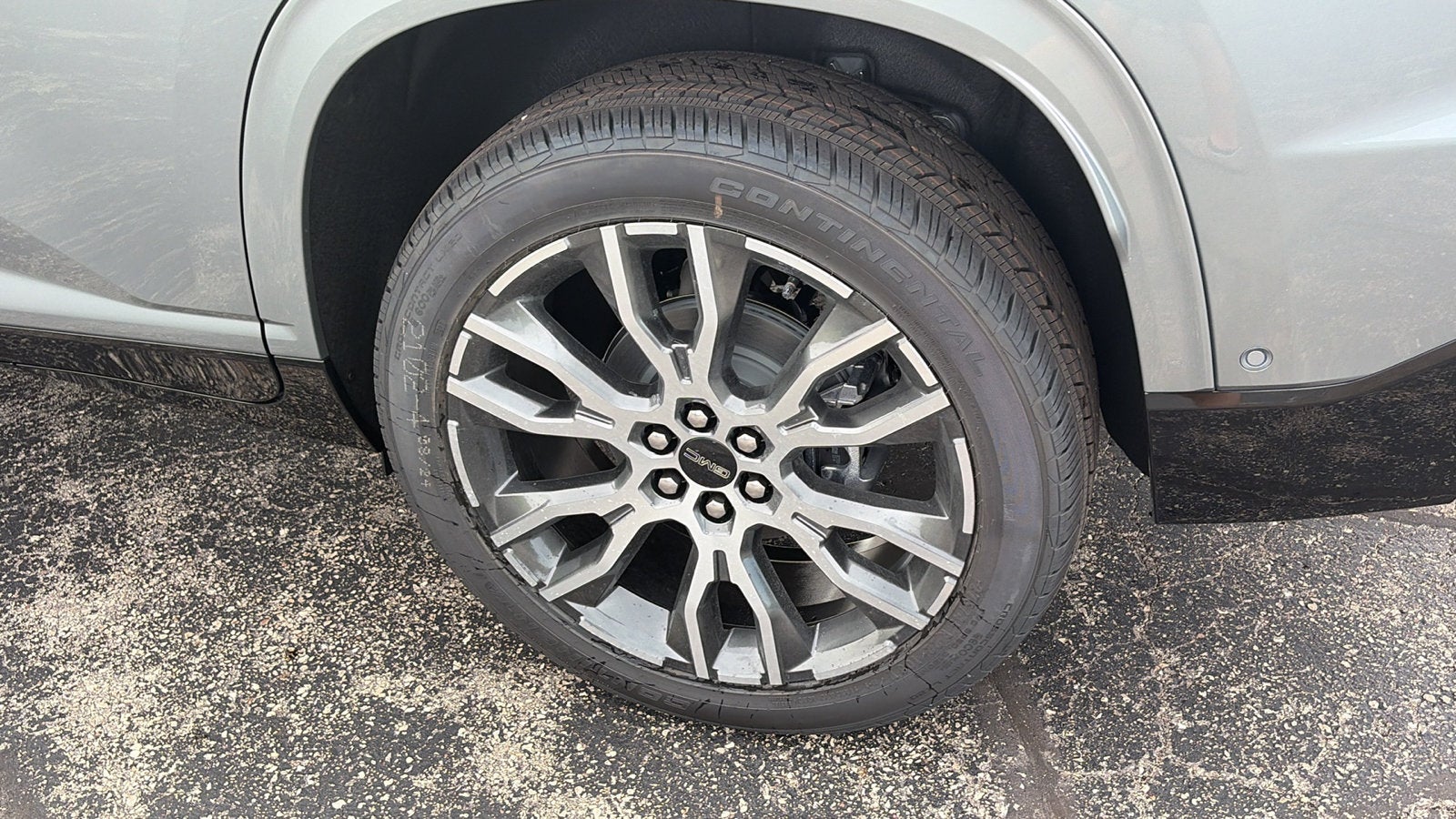 2027 GMC Acadia Denali Ultimate
