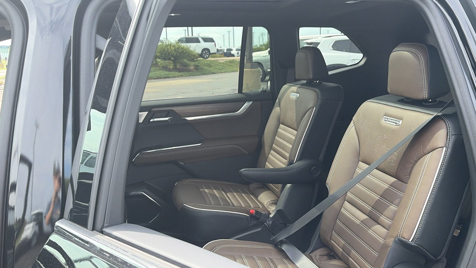 2027 GMC Acadia Denali Ultimate