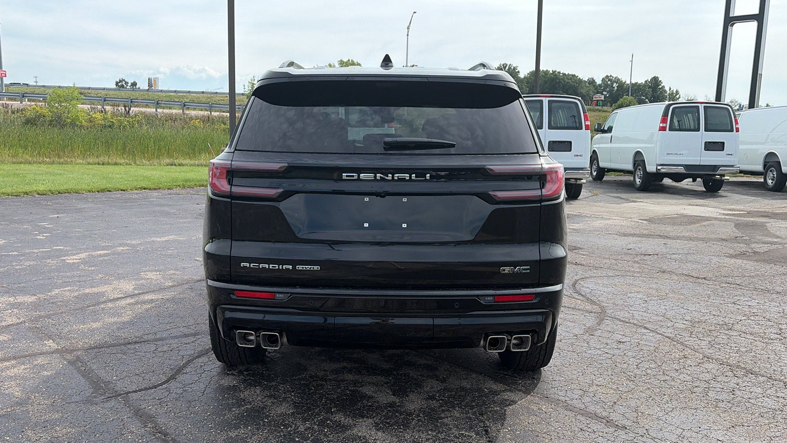 2027 GMC Acadia Denali Ultimate