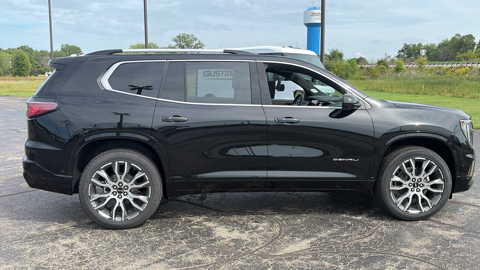 2027 GMC Acadia Denali Ultimate