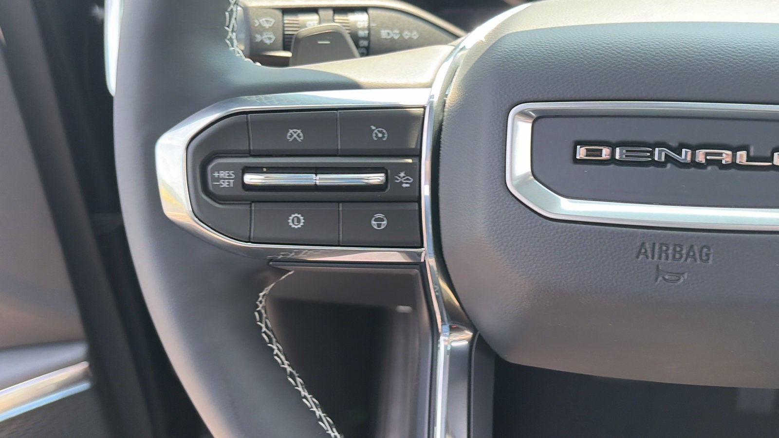 2027 GMC Acadia Denali Ultimate