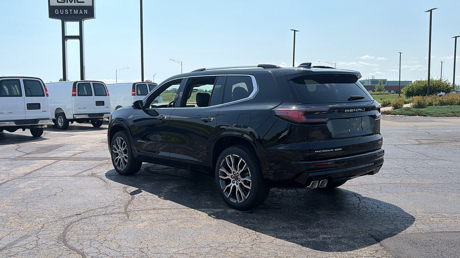 2027 GMC Acadia Denali Ultimate