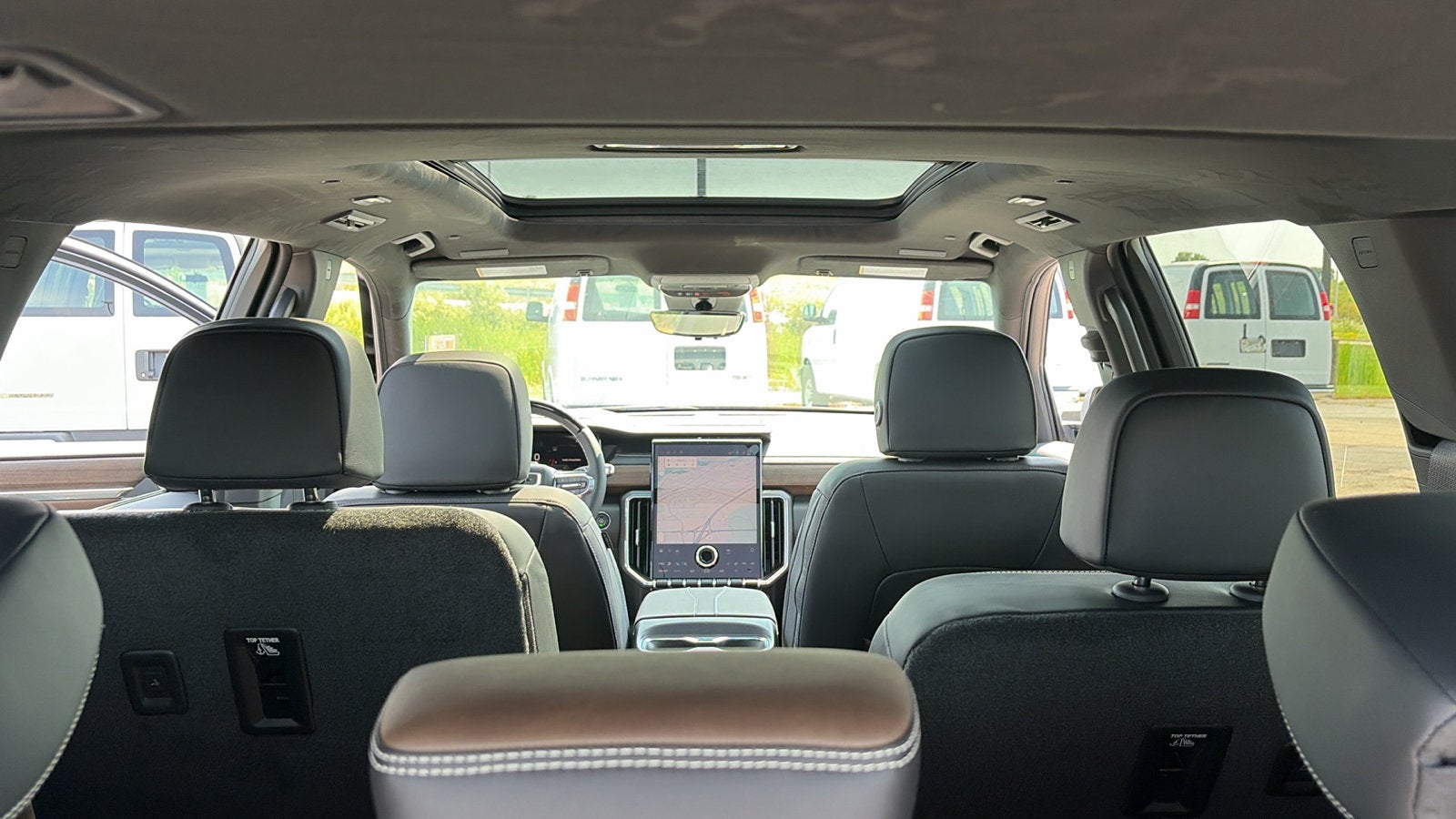 2027 GMC Acadia Denali Ultimate
