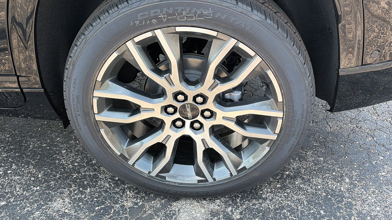 2027 GMC Acadia Denali Ultimate