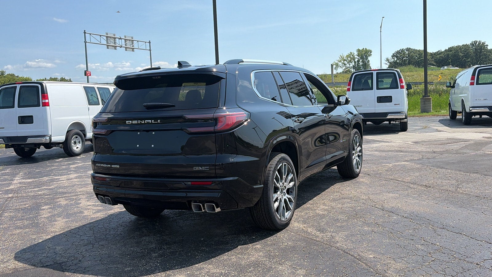2027 GMC Acadia Denali Ultimate