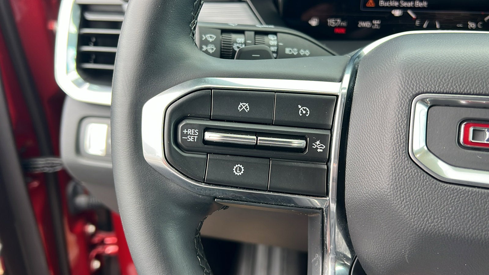 2024 GMC Acadia Elevation