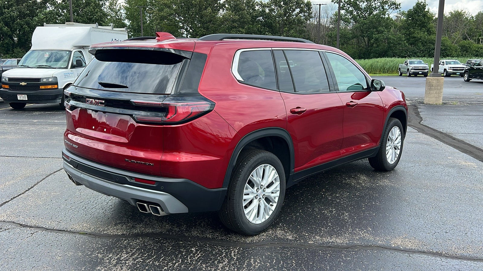2024 GMC Acadia Elevation