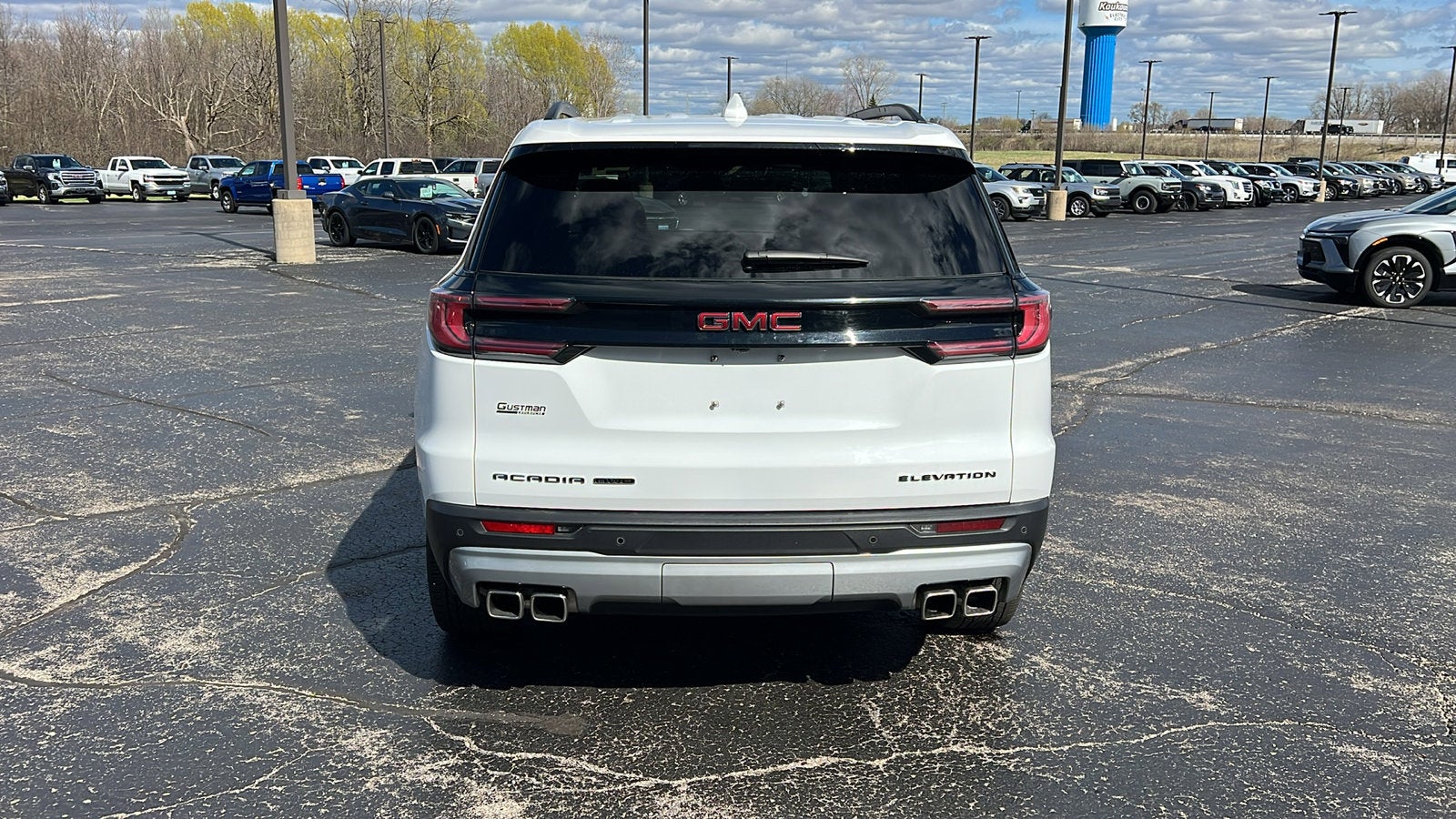 2024 GMC Acadia Elevation