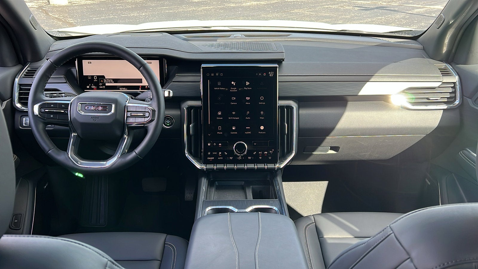 2024 GMC Acadia Elevation