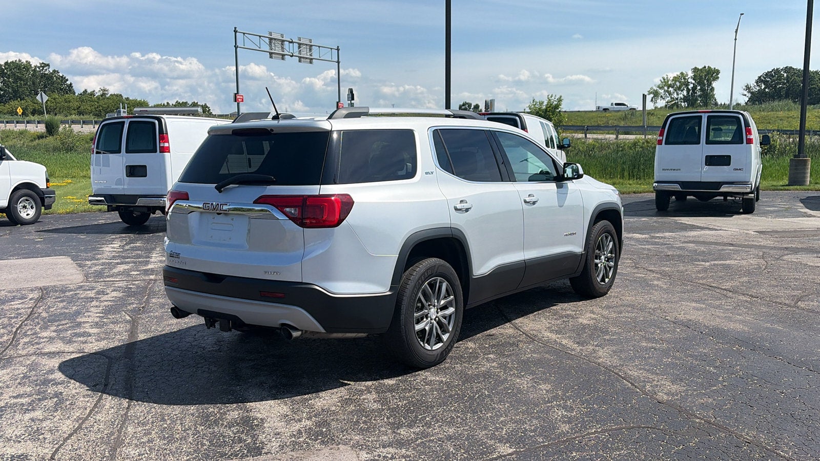 2019 GMC Acadia SLT
