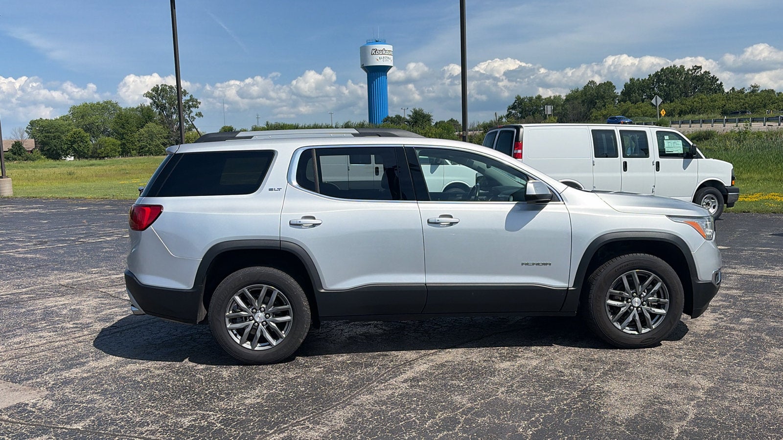 2019 GMC Acadia SLT