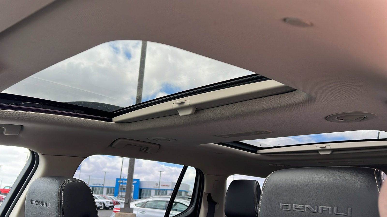 2019 GMC Acadia Denali