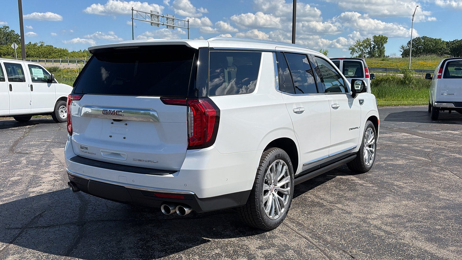 2023 GMC Yukon Denali