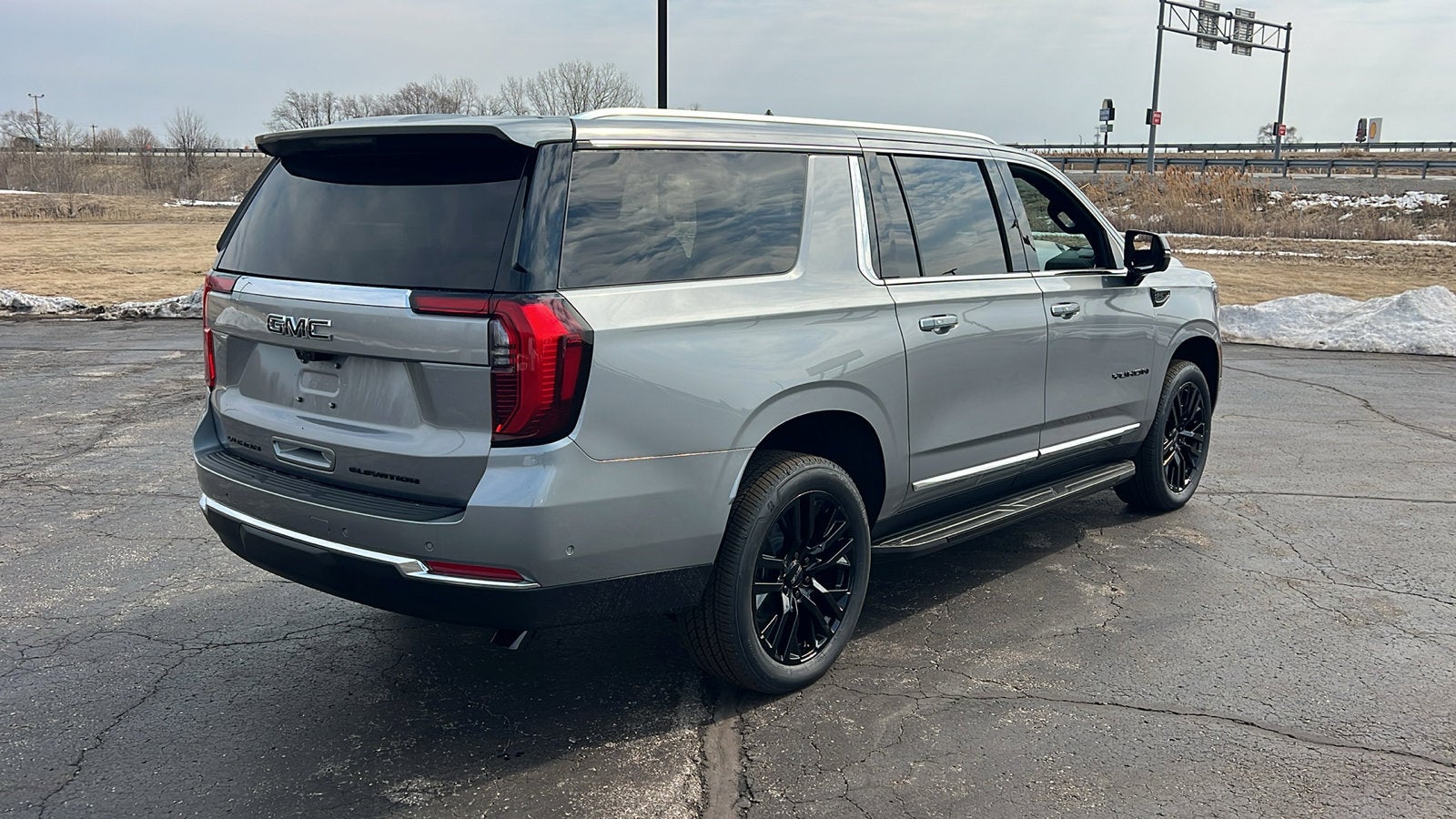 2026 GMC Yukon XL Elevation
