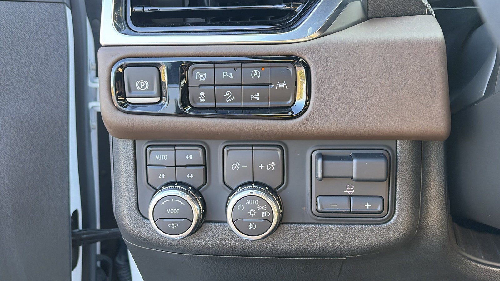 2025 GMC Yukon XL Denali Ultimate