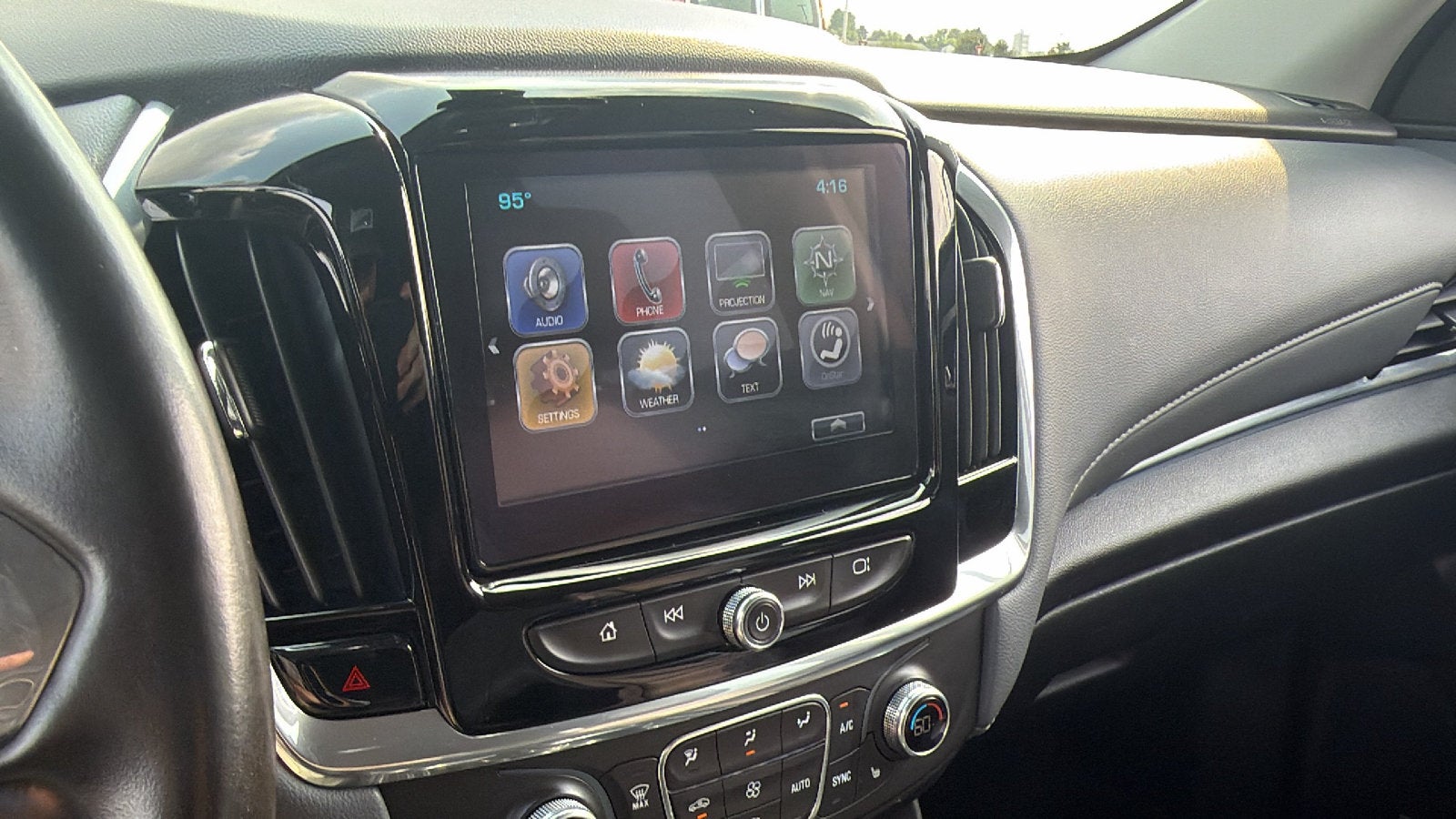 2019 Chevrolet Traverse LT Leather