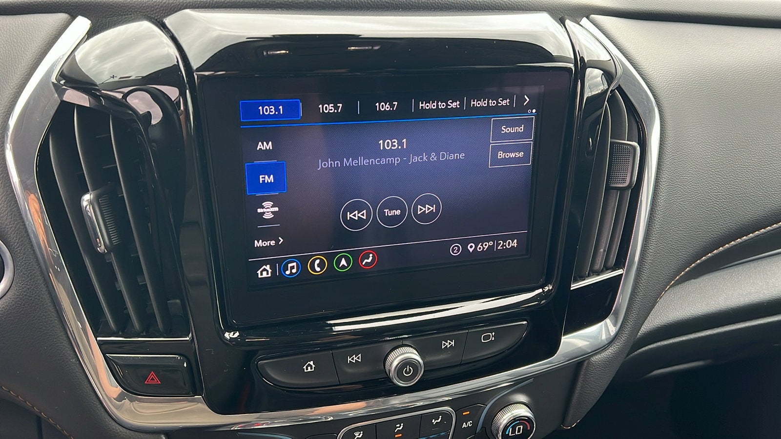 2020 Chevrolet Traverse LT Leather