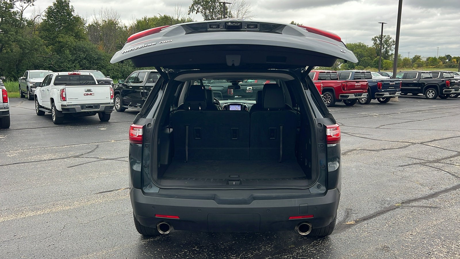2020 Chevrolet Traverse LT Leather