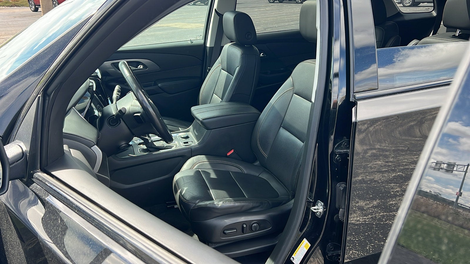 2021 Chevrolet Traverse Premier
