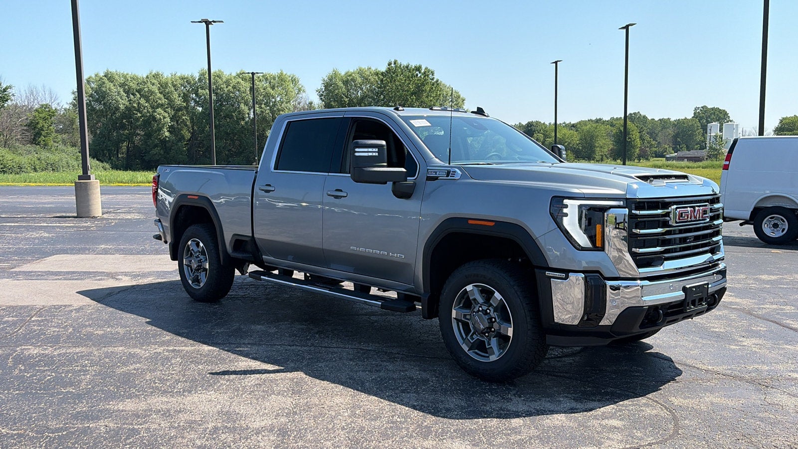 2026 GMC Sierra 2500 HD SLE