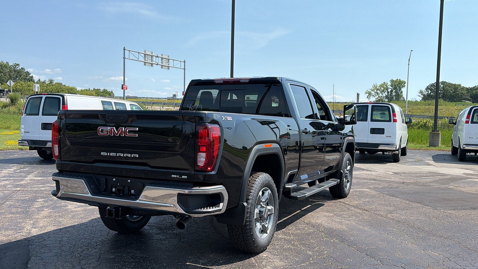 2026 GMC Sierra 2500 HD SLE