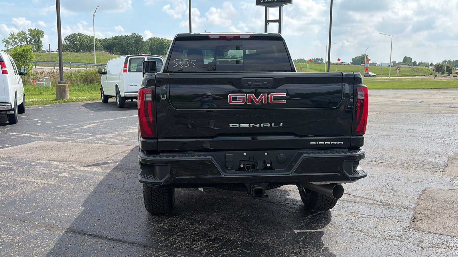 2026 GMC Sierra 2500 HD Denali