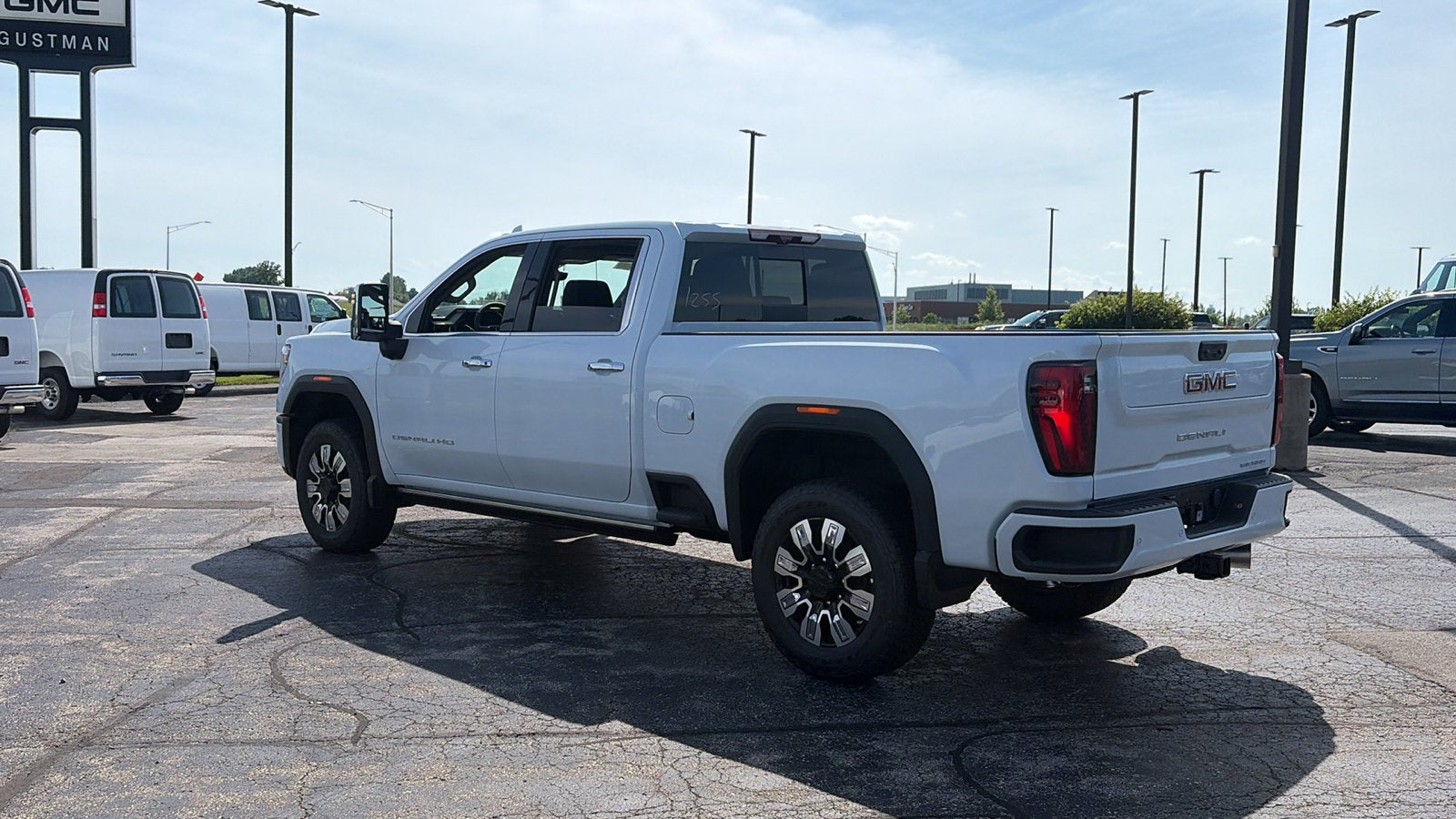 2026 GMC Sierra 2500 HD Denali
