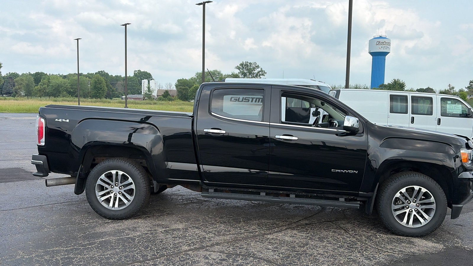 2017 GMC Canyon 4WD SLT