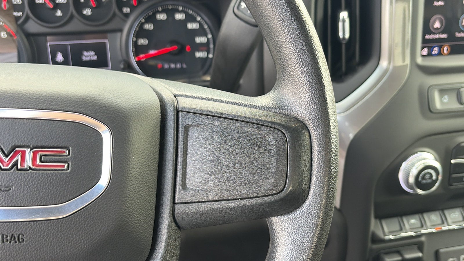 2023 GMC Sierra 1500 Pro