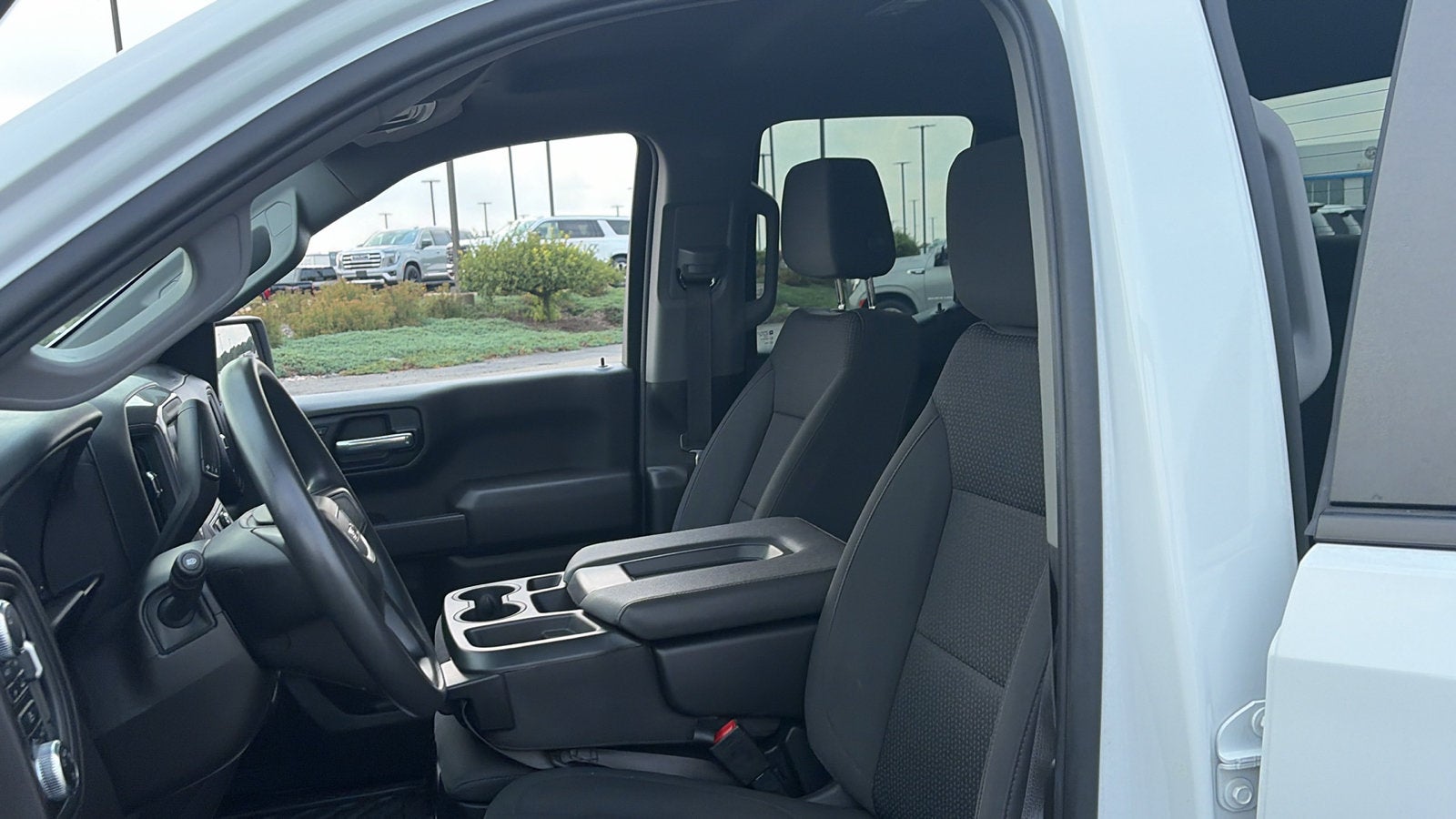 2023 GMC Sierra 1500 Pro