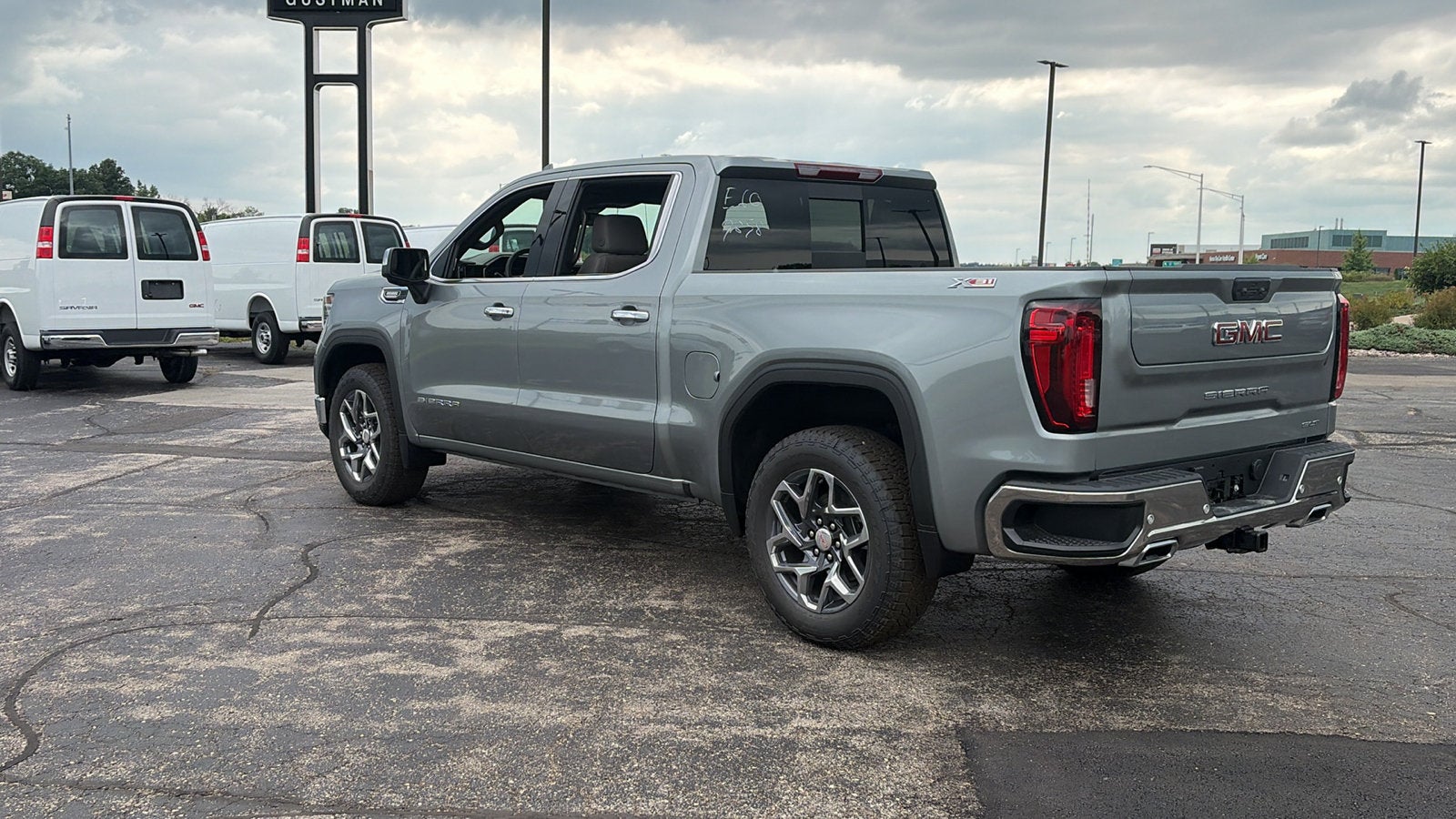 2026 GMC Sierra 1500 SLT