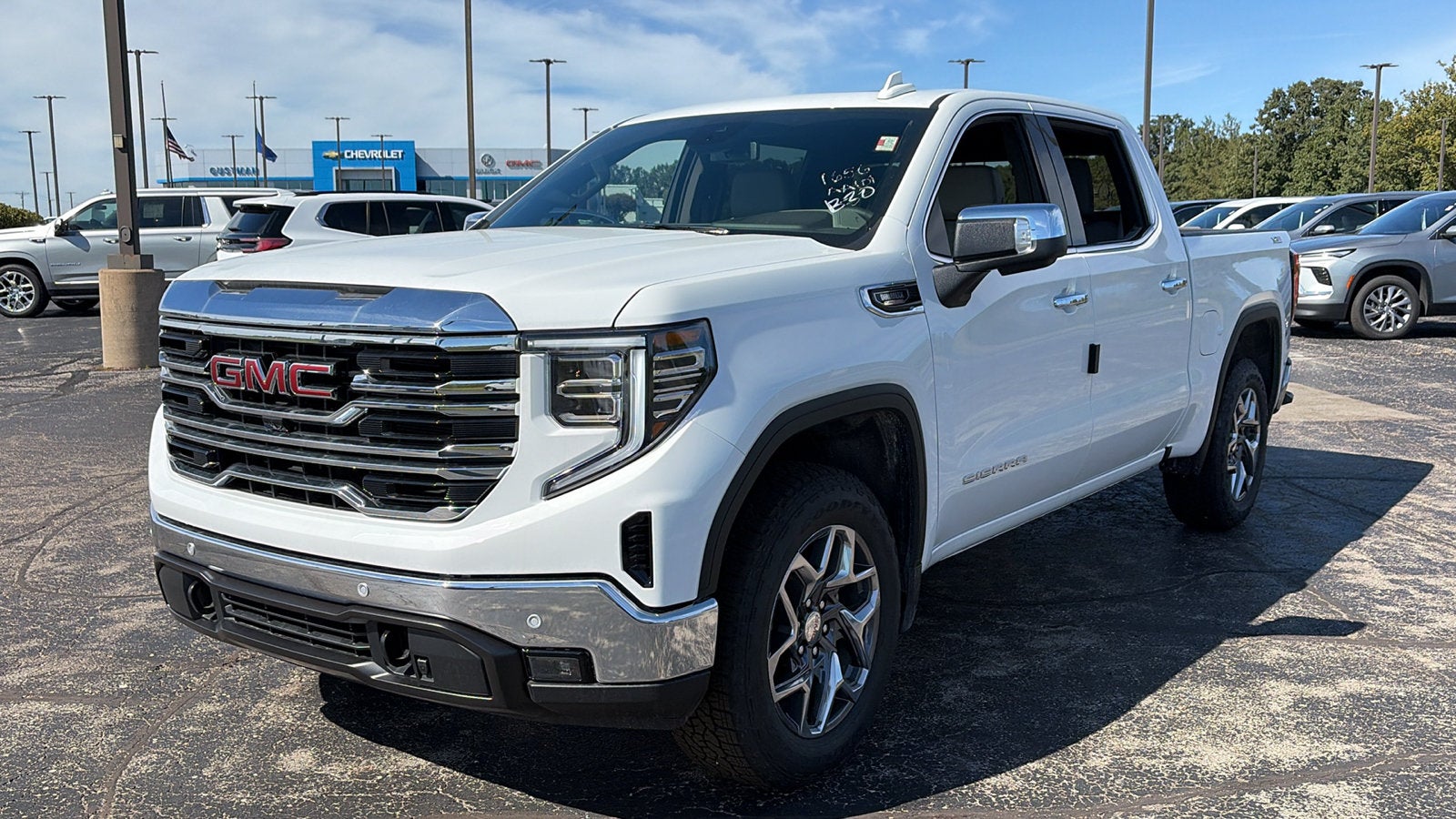 2026 GMC Sierra 1500 SLT