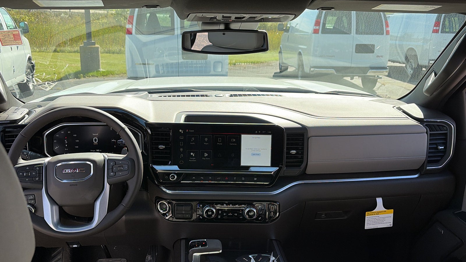 2026 GMC Sierra 1500 SLT - Photo 9