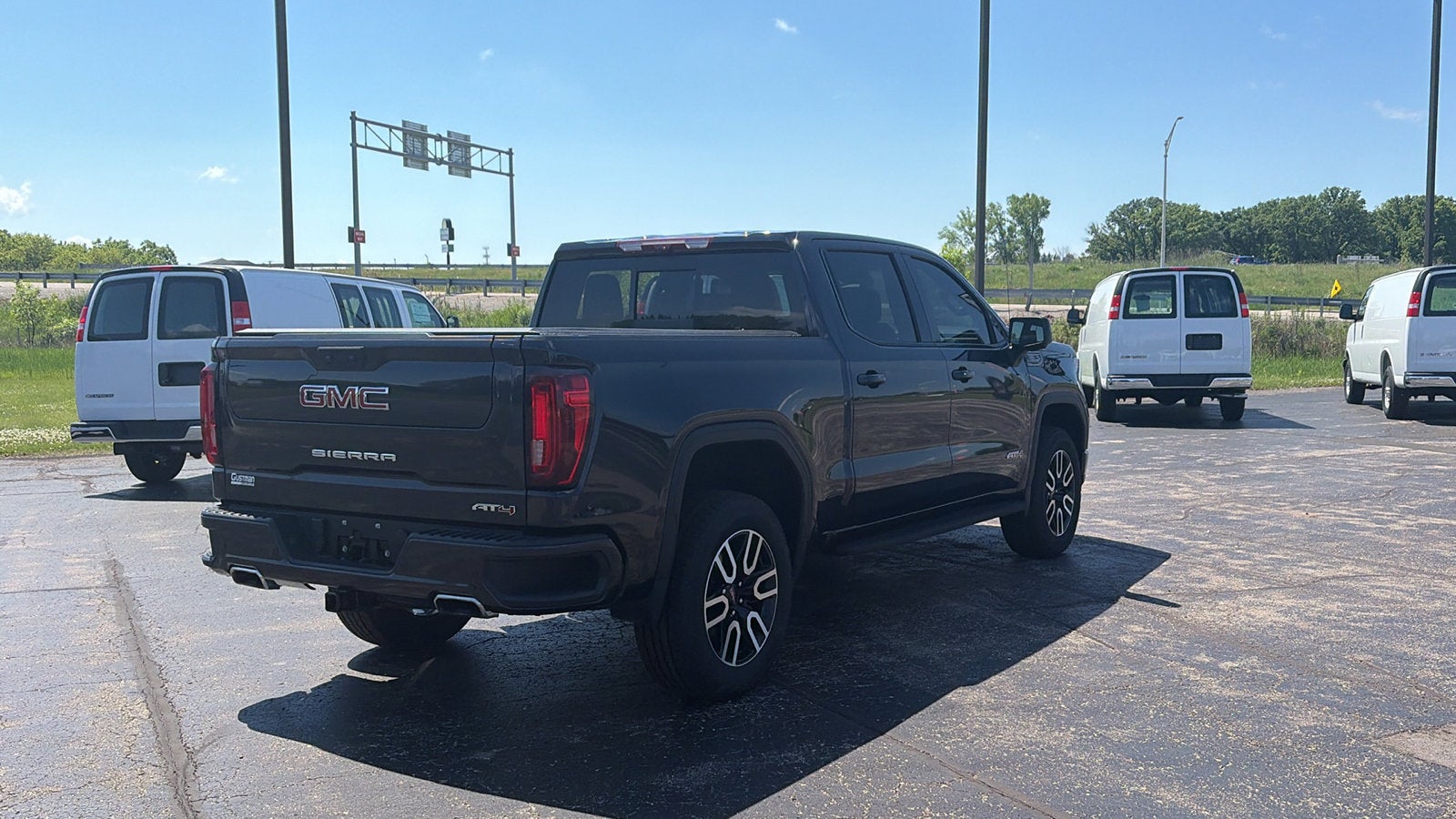 2023 GMC Sierra 1500 AT4