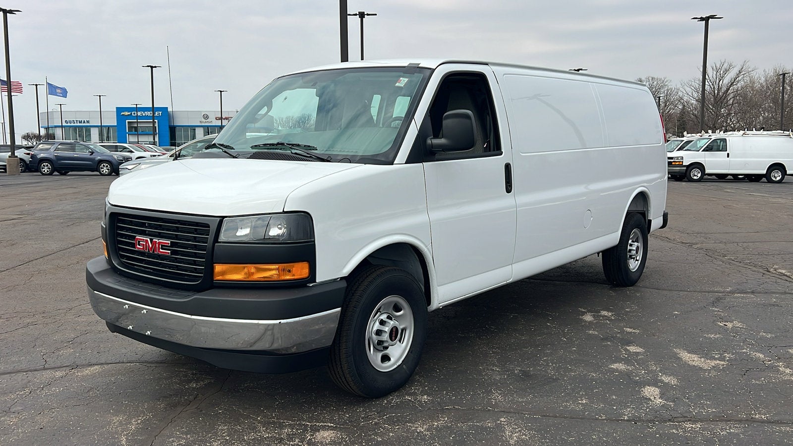 2026 GMC Savana 2500 Ext WB's photo