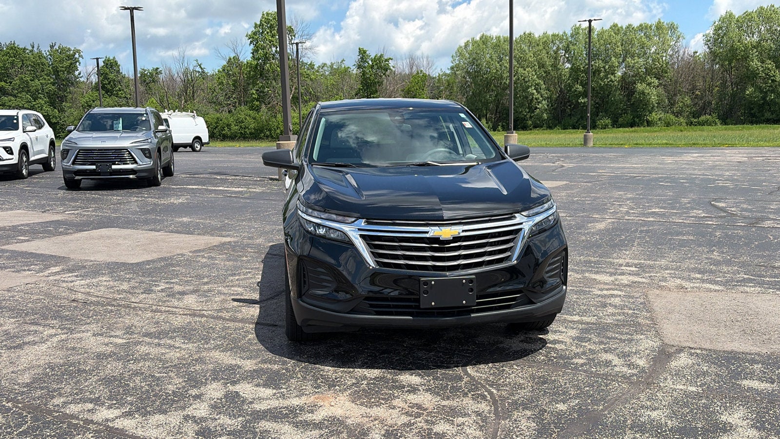 2023 Chevrolet Equinox LS