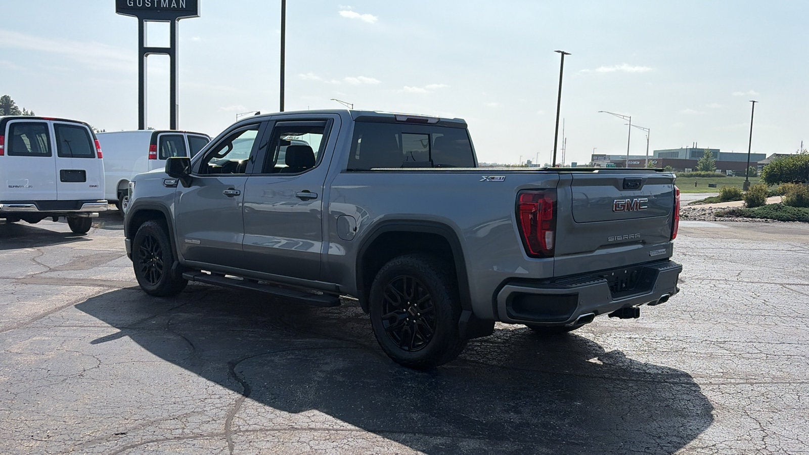 2025 GMC Sierra 1500 Elevation