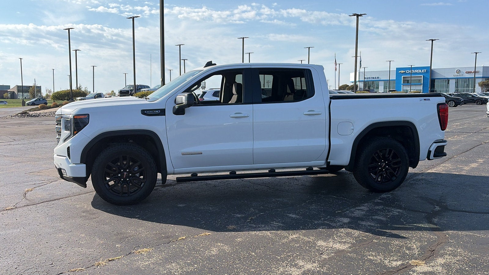 2024 GMC Sierra 1500 Elevation