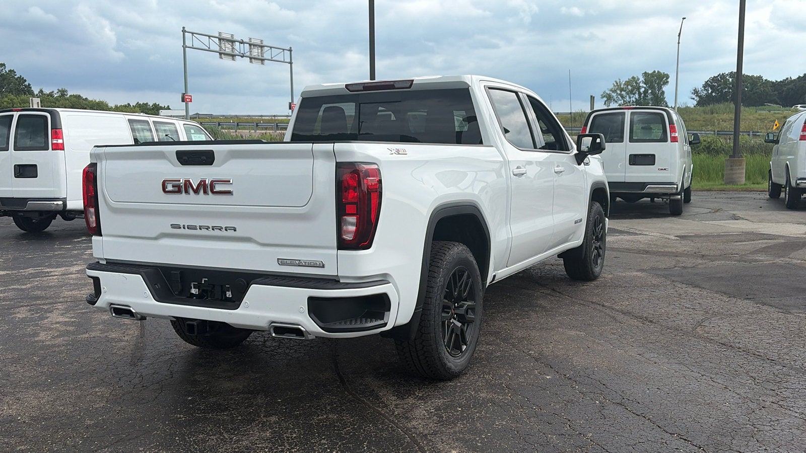2026 GMC Sierra 1500 Elevation