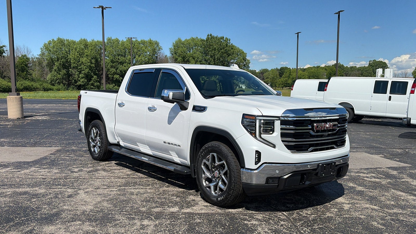 2023 GMC Sierra 1500 SLT