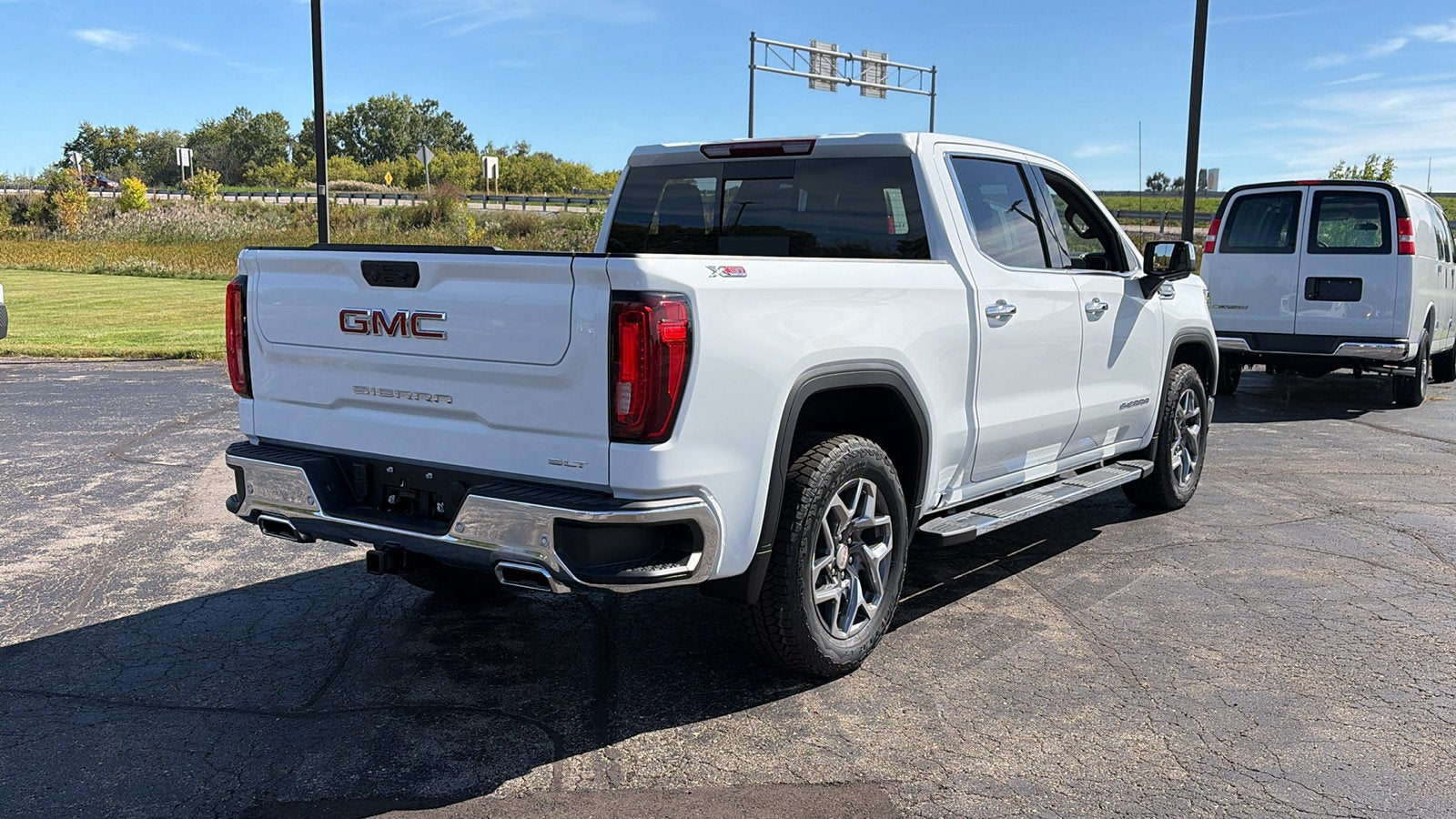 2026 GMC Sierra 1500 SLT